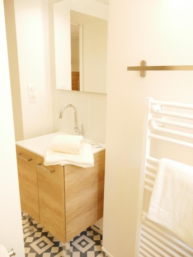 Appartement Avec Chambre - Entree Spa Incluse Bourbon-Lancy Εξωτερικό φωτογραφία